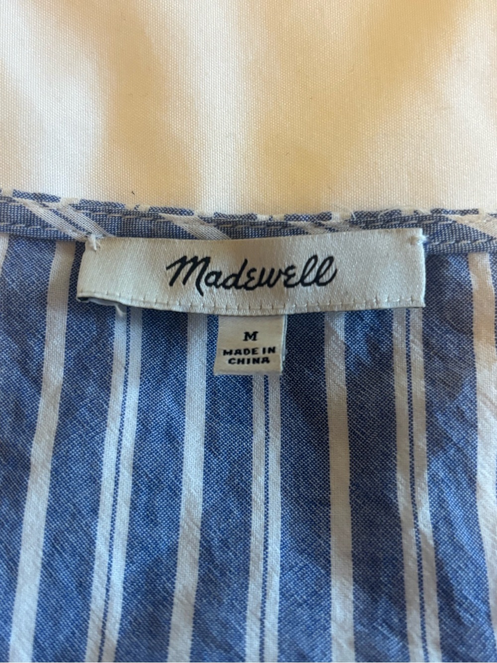 Madewell Stripped Flutter Sleeve Light Blue & White Smock Top, size M - Picture 7 of 9